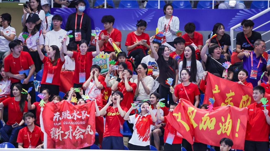 谢思埸/黄博文夺得十五运会跳水男子双人3米板冠军