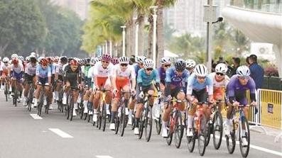 十五运会唯一联结粤港澳三地的标志性跨境赛事——自行车(公路)比赛
