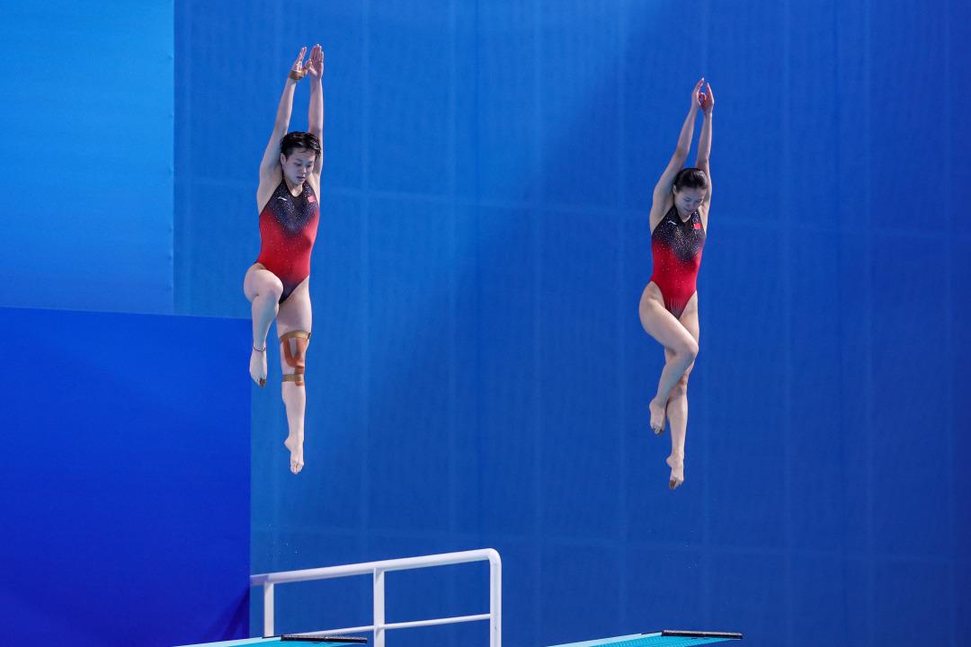 广东队金牌+1!陈艺文/林珊夺得十五运会跳水女子双人3米板冠军