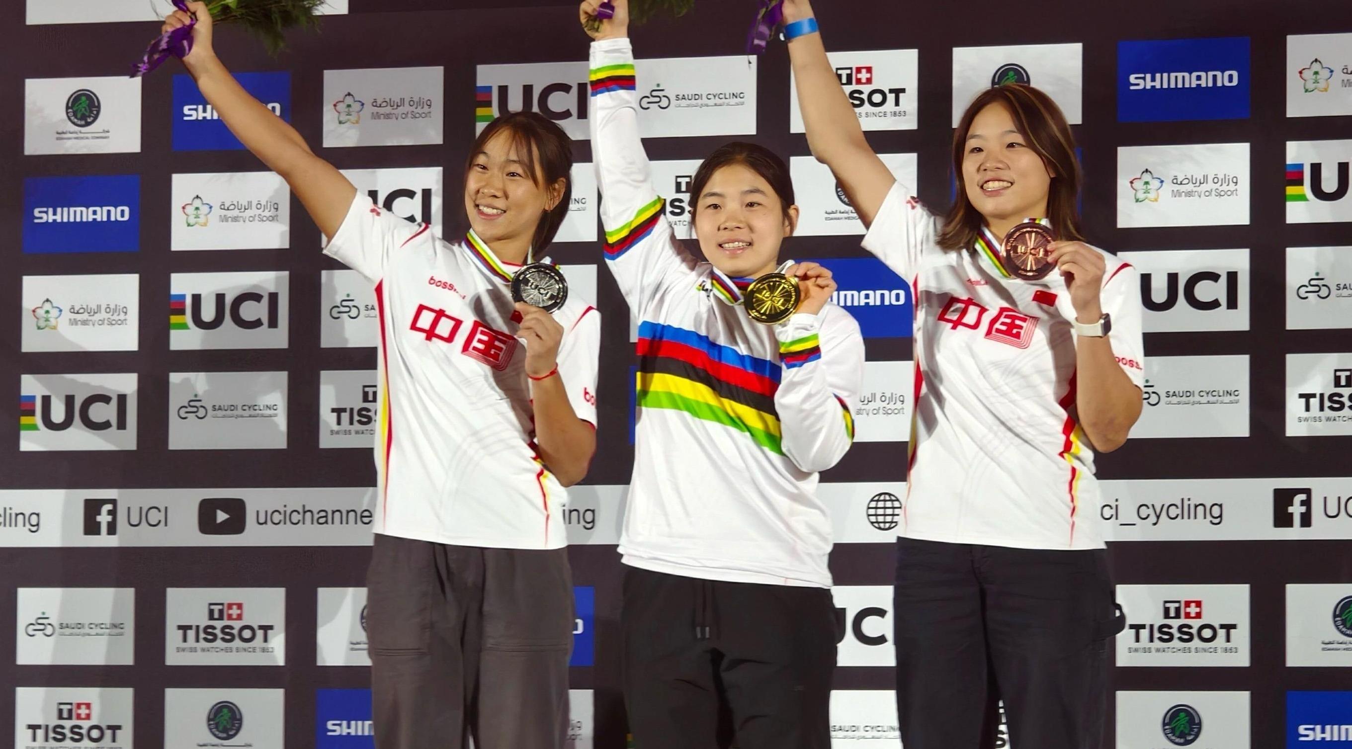 包揽前三！中国女子自由式小轮车队世锦赛创造历史