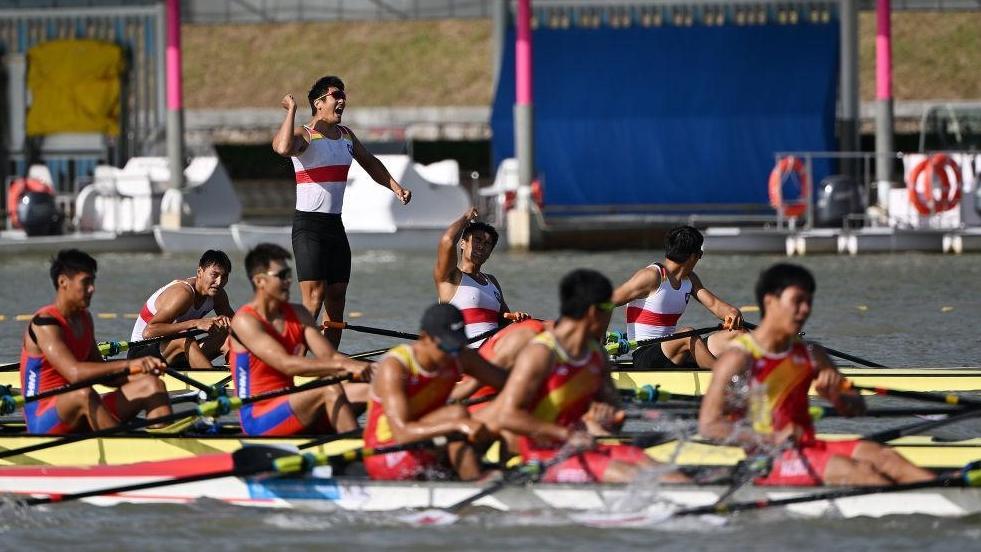 十五运会开幕式后首金诞生！江苏队获赛艇男子四人双桨金牌