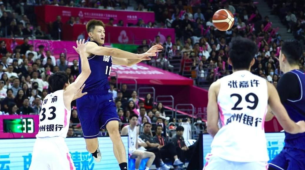 12年磨一剑!广东队夺得第三个全运会男篮冠军