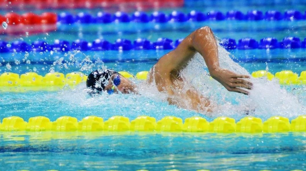 三天三金三纪录！这个07年的“小孩哥”到底是谁？