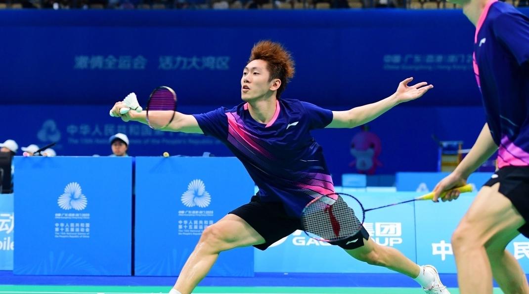 男羽团体赛广东队获得铜牌