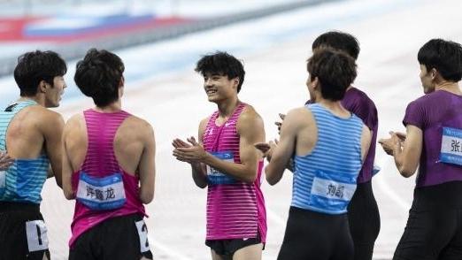 【十五运会】男子400米遗憾未能摘牌 广东梁宝棠度过22岁难忘生日