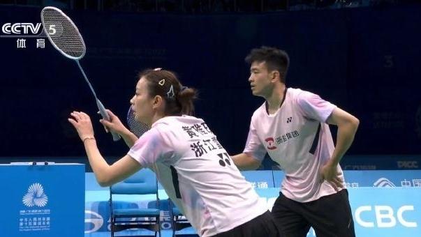 “雅思组合”完美演绎“最后一舞” 用全运会冠军告别赛场