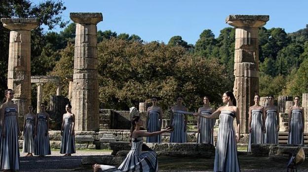 2026年米兰冬奥会圣火在希腊古奥林匹亚成功点燃