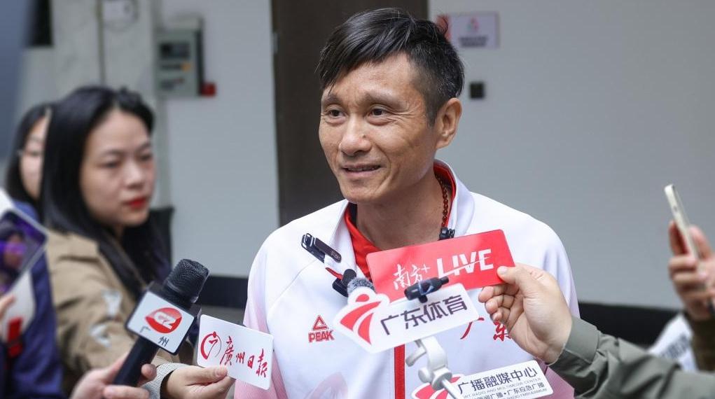 广东省轮椅击剑队教练组负责人龙杰:期待为大家奉献精彩的“格斗中的芭蕾”