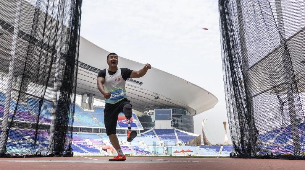 马尔斯获得残特奥会男子铁饼F64级冠军 破全国纪录
