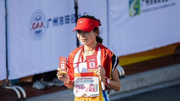 【广州马拉松】女子组国内头名：广州市民的“常琴加油”让我感动