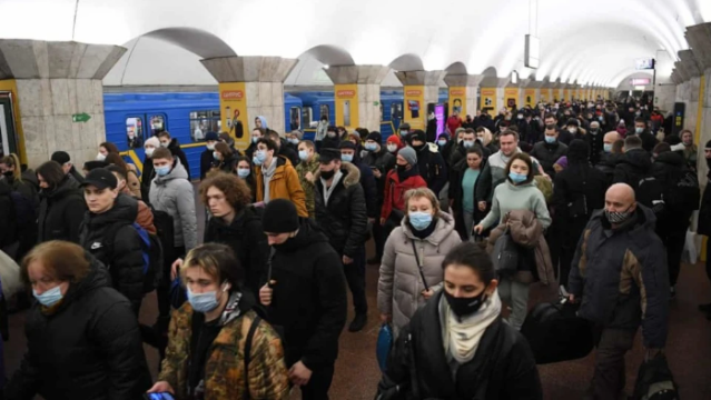 乌克兰基辅市市长：地铁转为避难所 不再提供运输服务