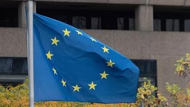 欧盟宣布将冻结俄罗斯总统和外长在欧洲的资产