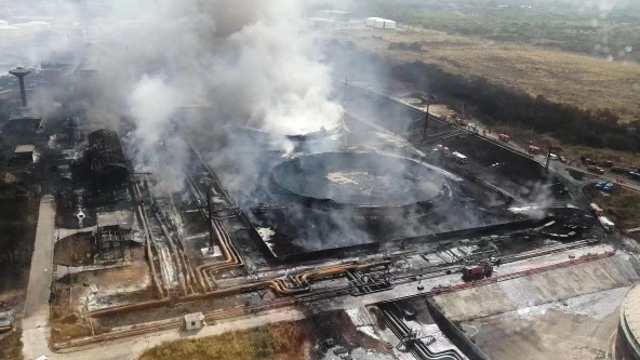 古巴政府：马坦萨斯省储油罐的火势已得到控制