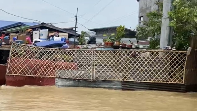 受台风“奥鹿”登陆影响 菲律宾部分地区发生洪涝灾害