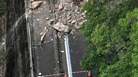 日本爱媛县近海地震已致9人受伤 部分铁路停运