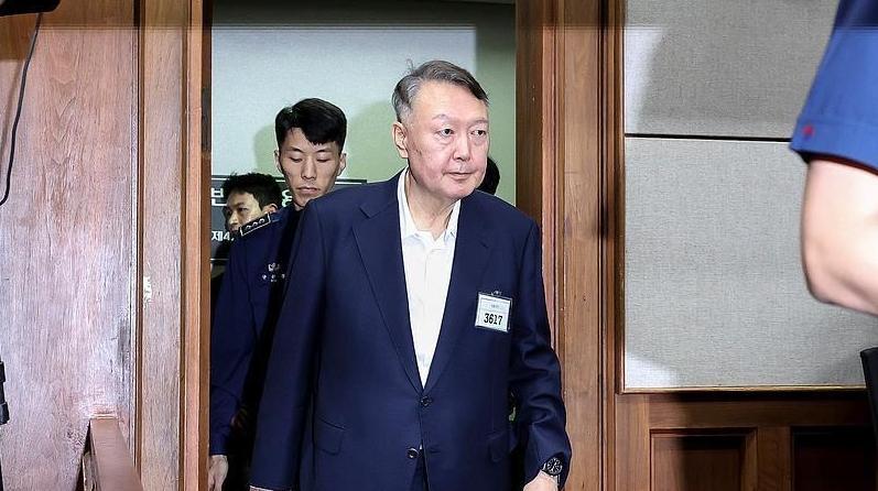 韩国特检组追加起诉前总统尹锡悦