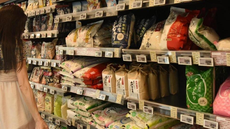 调查显示日本今年有逾2万种食品涨价