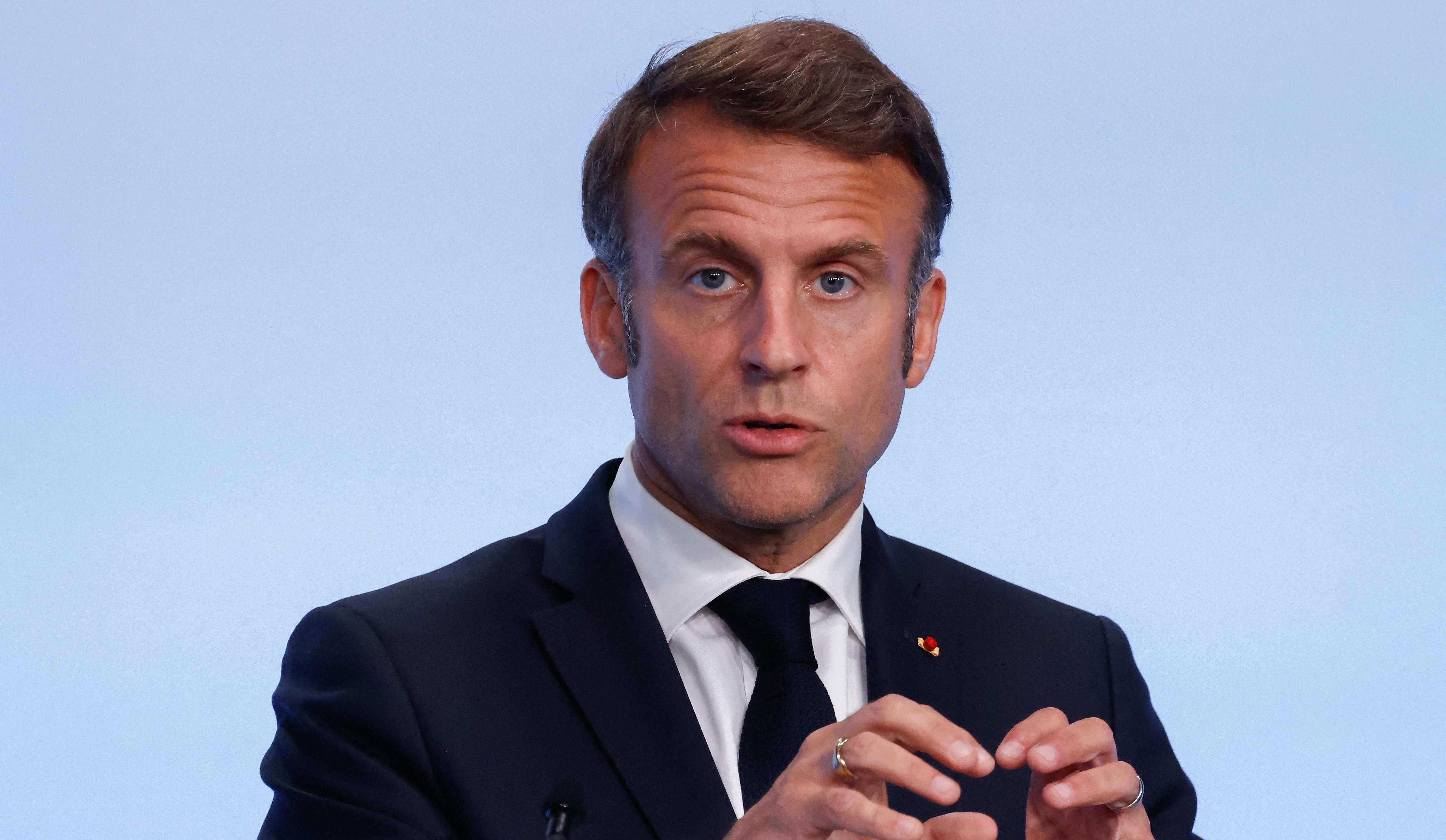 马克龙谴责美对欧委会前委员等5人实施签证限制