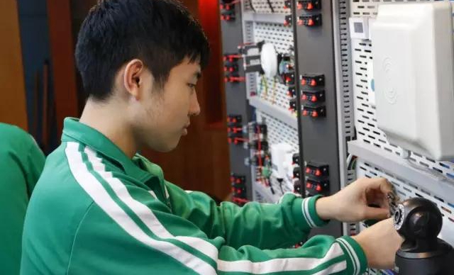 物联网技术应用（智慧城市应用与服务）专业