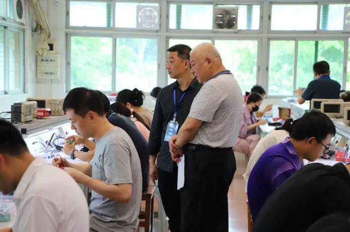 教师技能竞赛推动广州市轻工职业学校教育高质量发展