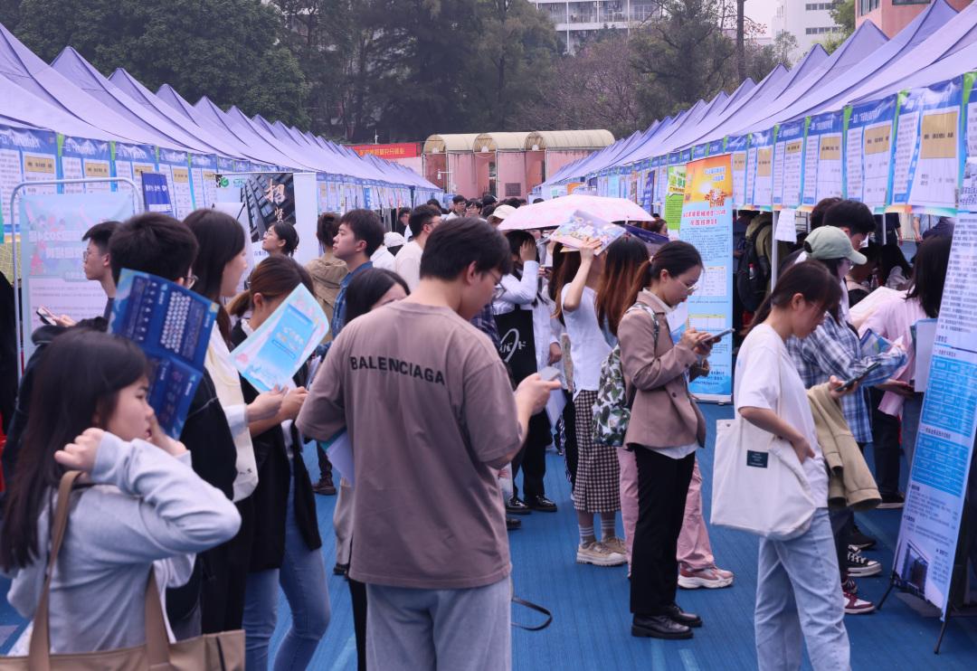 PG电子APP下载 - 官方正版，安全无忧2025年广州薪资