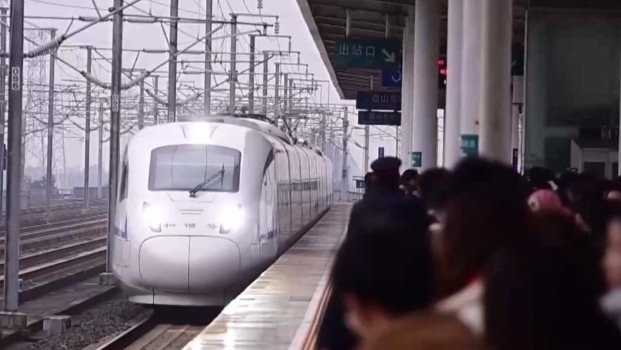 清明假期火车票已售超2189万张，这些区间很“热”→