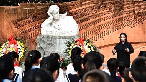 清明节 | 缅怀先烈冼星海