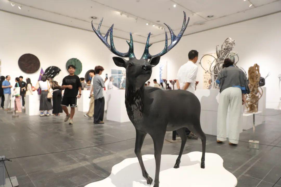 许志聪《呦呦鹿鸣》