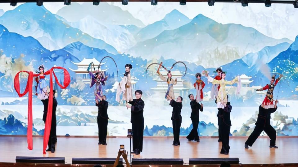 国庆假期趣赏木偶戏，非遗伴你过长假