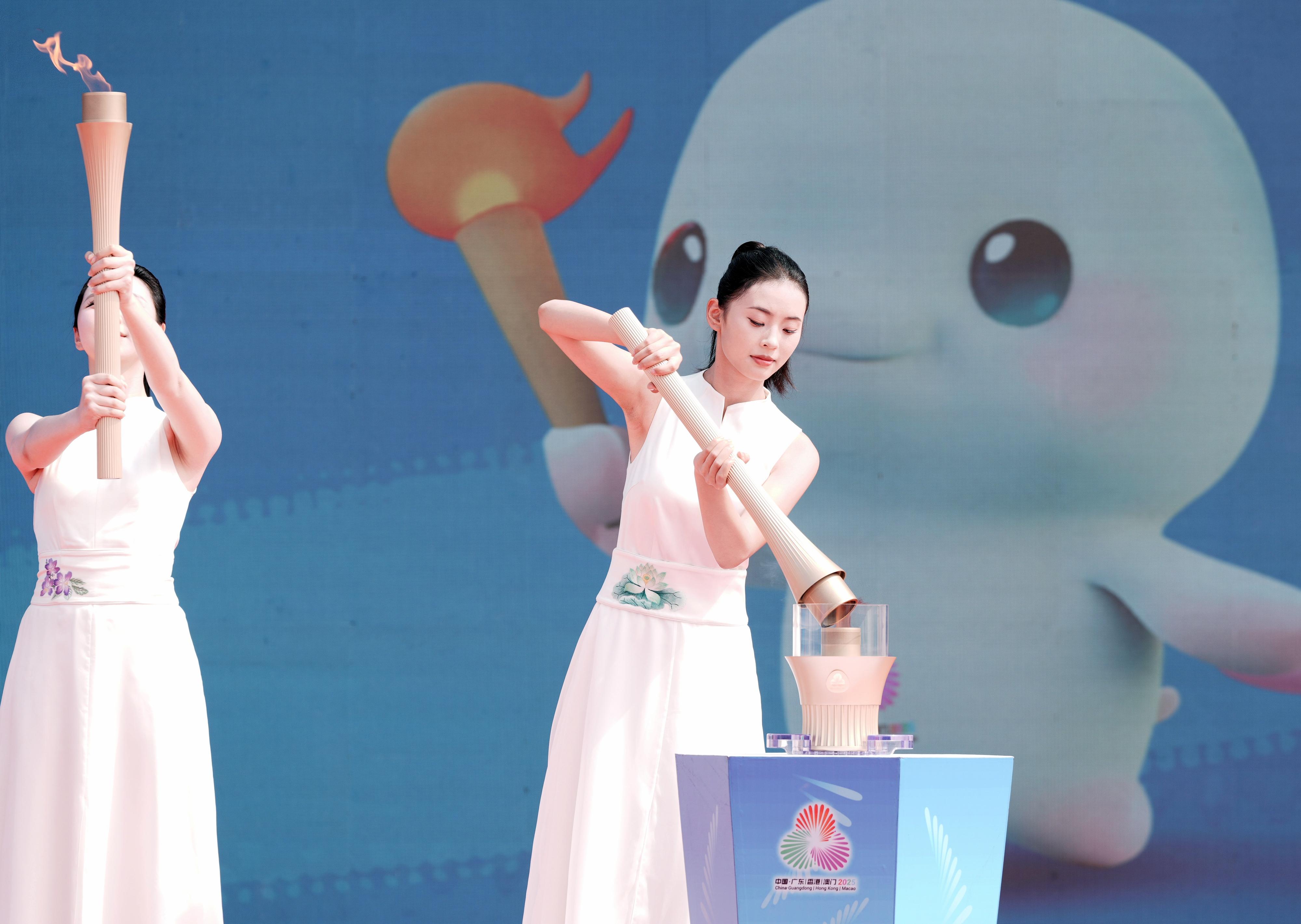 莫伟浓-十五运会和残特奥会火种采集仪式在广州南沙-FZ100214511831