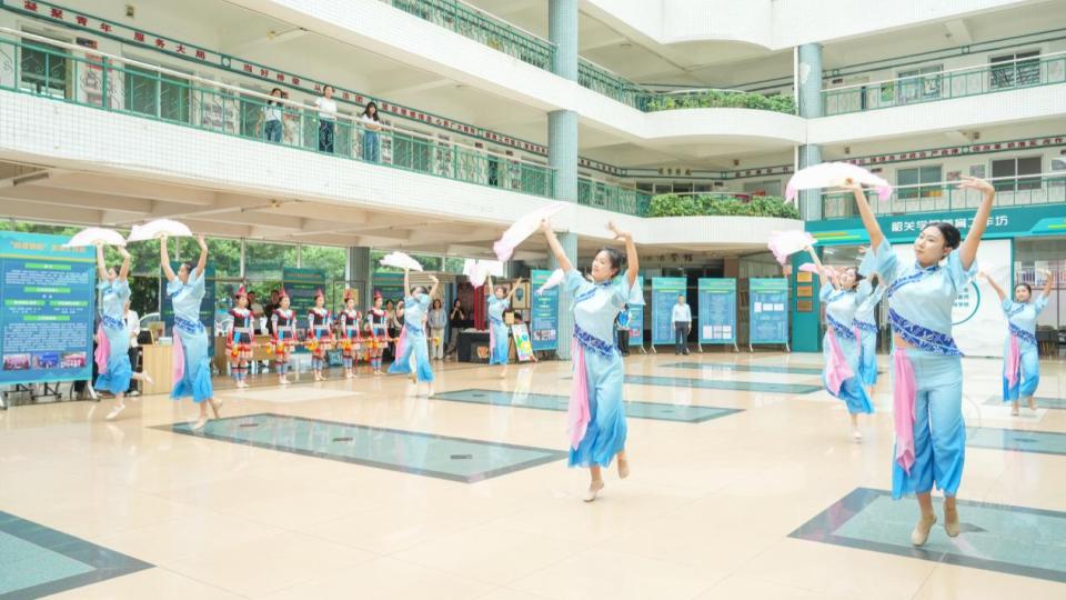 共绘美育发展蓝图，高校专家组调研美育实践