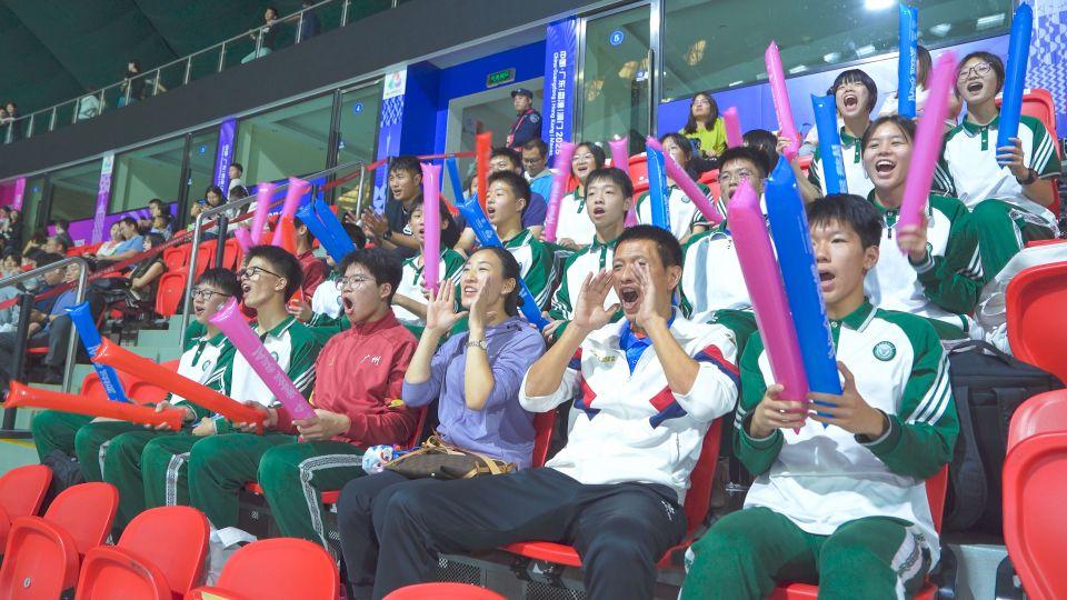 输送队员参加全运会比赛，广州这所学校的排球很强