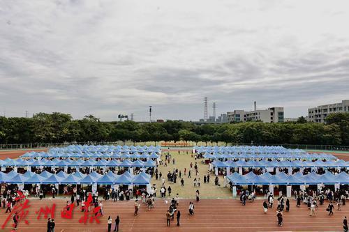 广东省2026届高校毕业生供需见面活动医药类专场举行