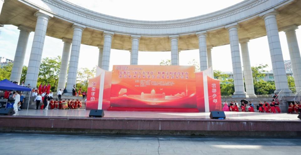 与火炬合影、在云端见“好人”……花都这场集市让文明“动”起来！