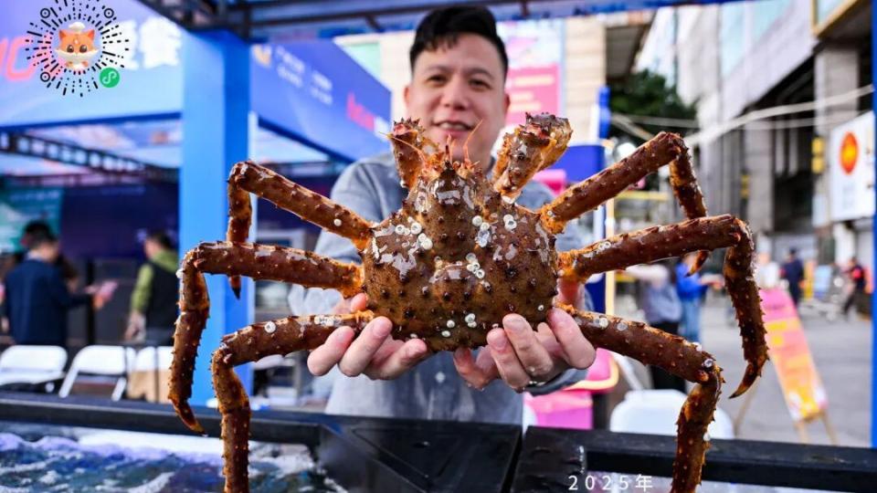 市民尽享“海鲜自由”，广州国际美食节荔湾分会场开幕