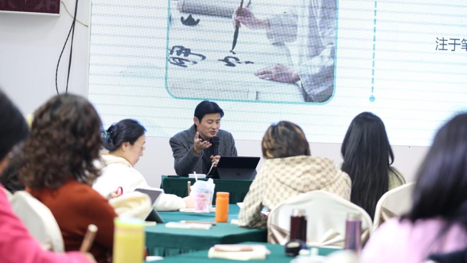 赋能行业发展，广东省艺术疗愈师资研修班举办