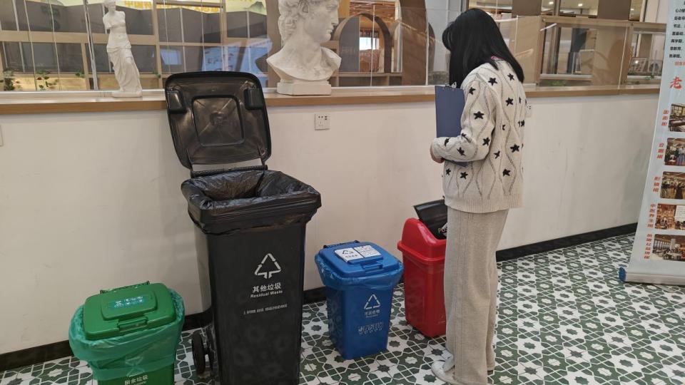 龙湖街“回头看”动真格，垃圾分类问题整改见实效