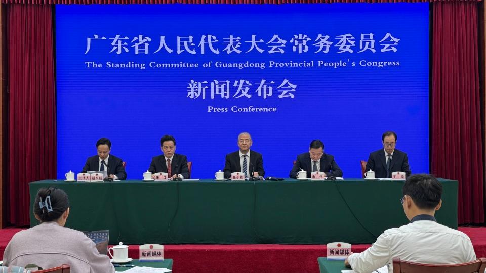 广东高水平打造“黄金内湾”，促进城市内涵式高质量发展