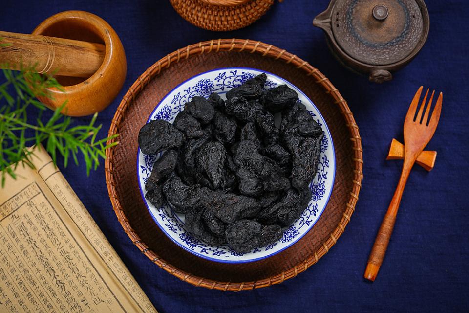 “仙人余粮”黄精，并非人人宜食 | 附六道食疗方