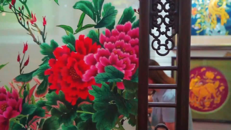 Yamy郭颖为粤绣创作《功夫绣》，粤语说唱里的非遗新声