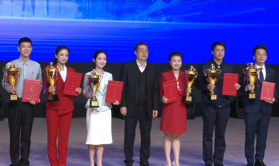 总冠军诞生！第五届广东省中小学青年教师教学能力大赛总决赛举行