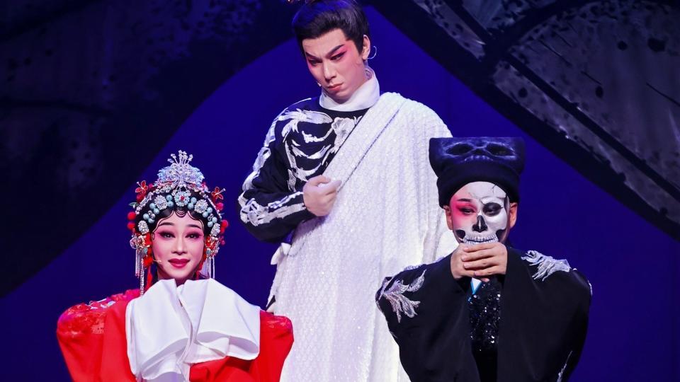 “湾区戏聚力”小剧场孵化展演举行，为戏剧人才培养提供区域范例