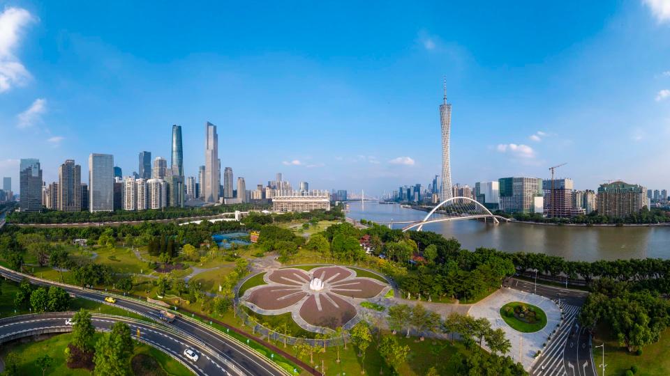 广州创新人才评价机制，推动高技能人才与专业技术人才融合发展