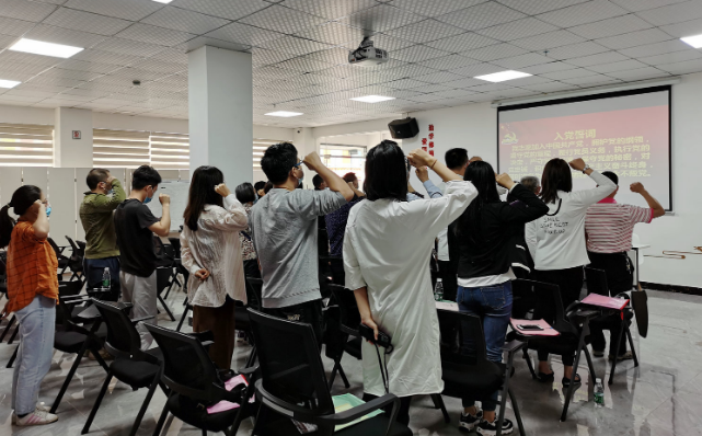 车陂街西华社区党总支部开展“学党史、知党情”学习教育活动