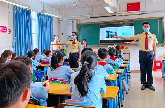 员村街总工会联合广州地铁天河公园中心站党支部“学党史做好事”