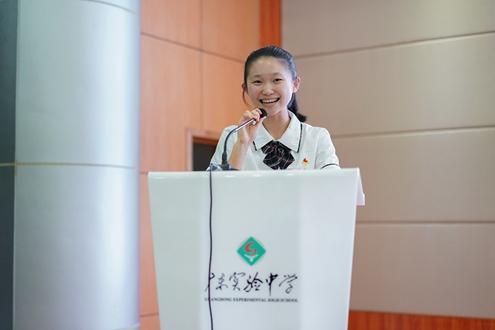 广东实验中学先进典型人物——张芃林