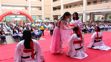 校园文化丰富多彩