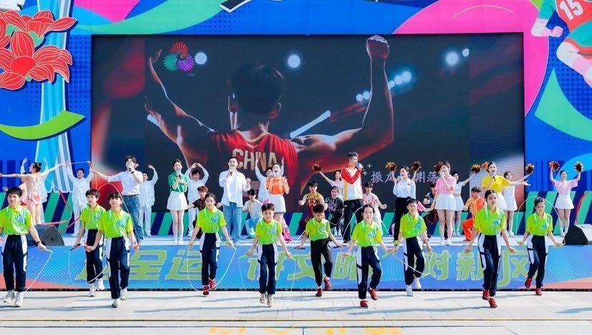 广州开展“迎全运讲文明树新风”百场活动，为全运盛会营造浓厚文明氛围