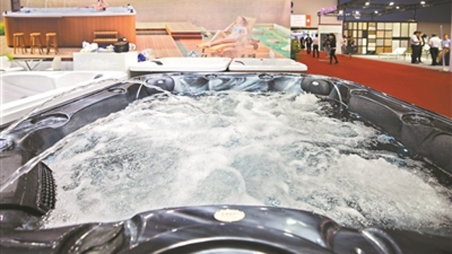 拼技术、比设计，广交会五花八门展品“奇”又“亮”