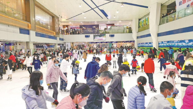 【粤迎寅虎 年味湾区】广州冰雪场新年“热火朝天